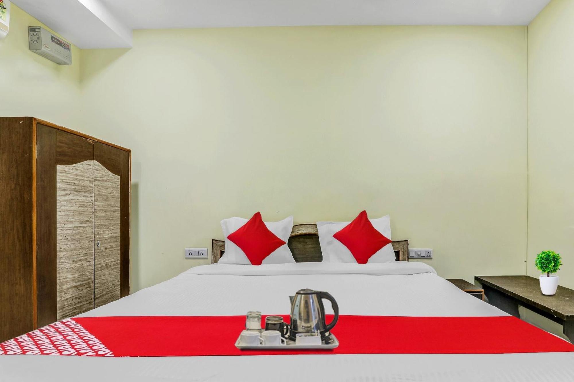 Hotel O Govind Guest House Gorakhpur Dış mekan fotoğraf